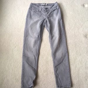 Levi’s Bold Curve gray low rise skinny jeans